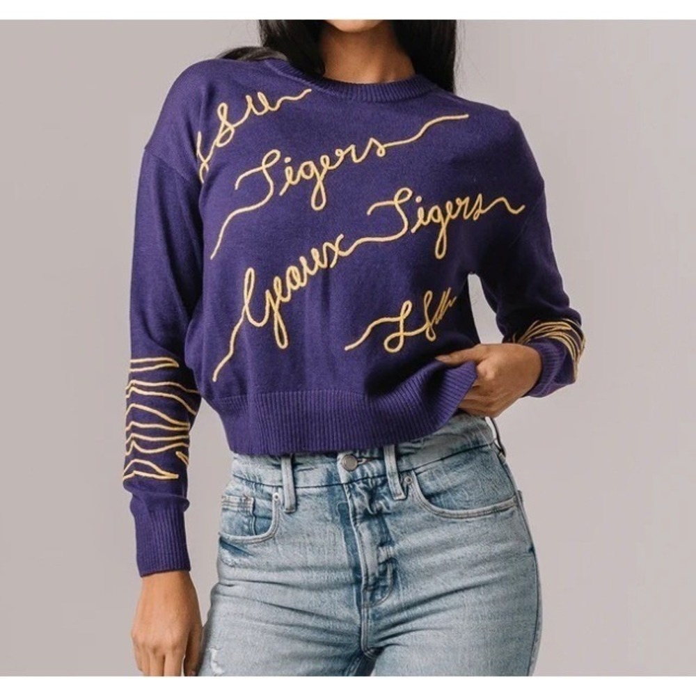 KadyLuxe‎ LSU Love Letters Sweater L Purple Script Tigers Gameday Crewneck Knit